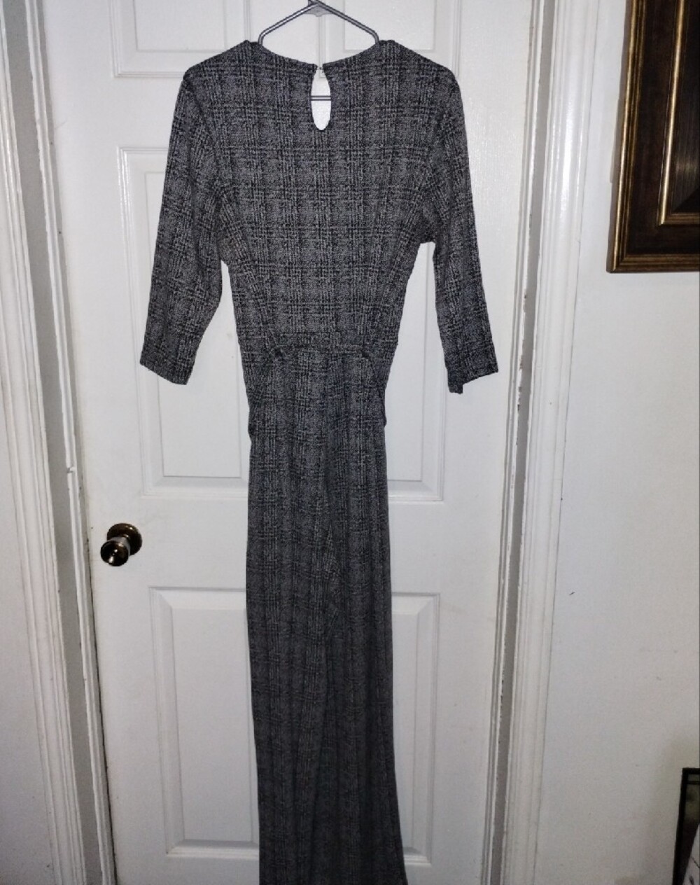 Le Chateau Grey Plaid Wrap Front Jumpsuit XXL Wide Leg 3/4 Sleeve Belted - Picture 6 of 7